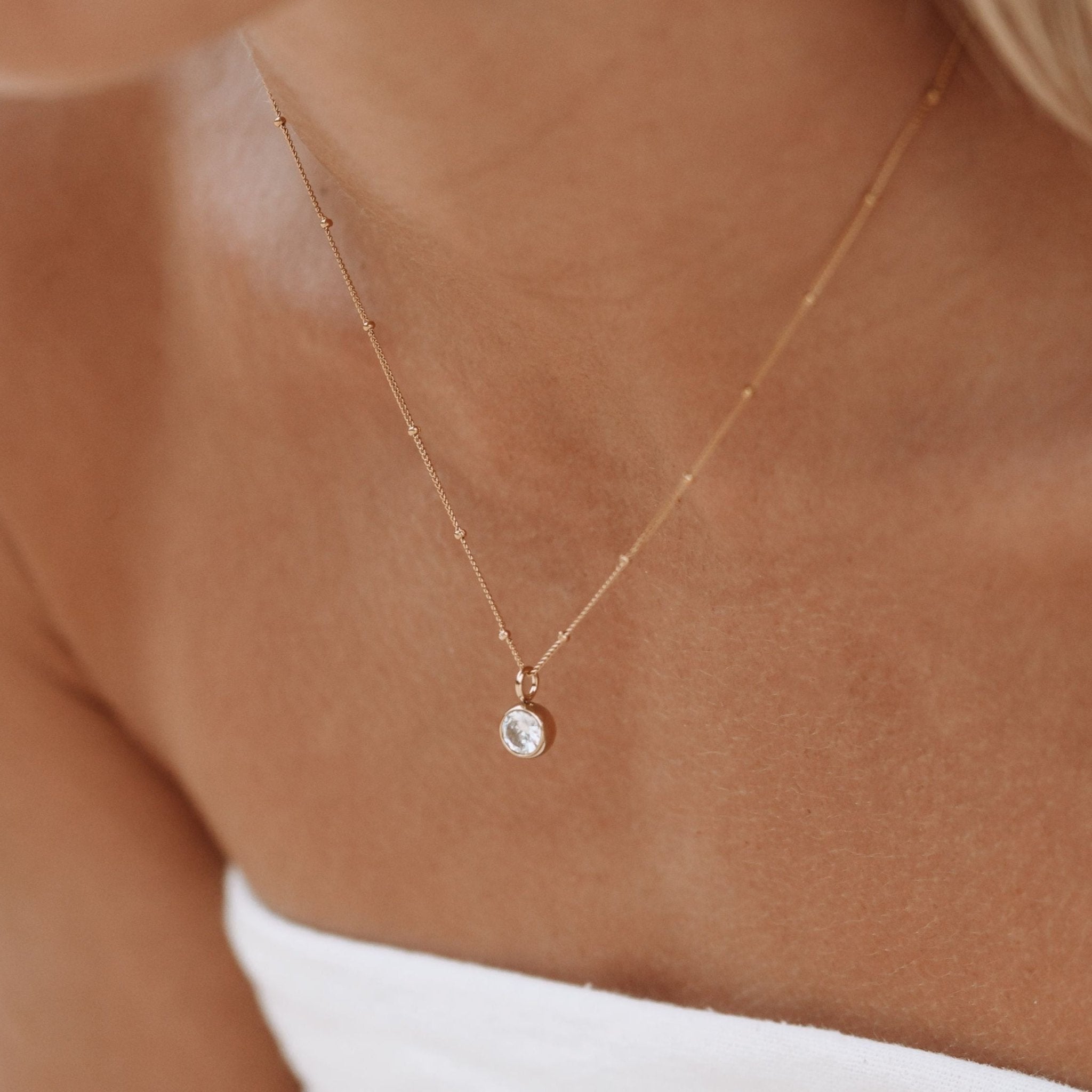Amelia Birthstone Necklace - Pendant Necklaces