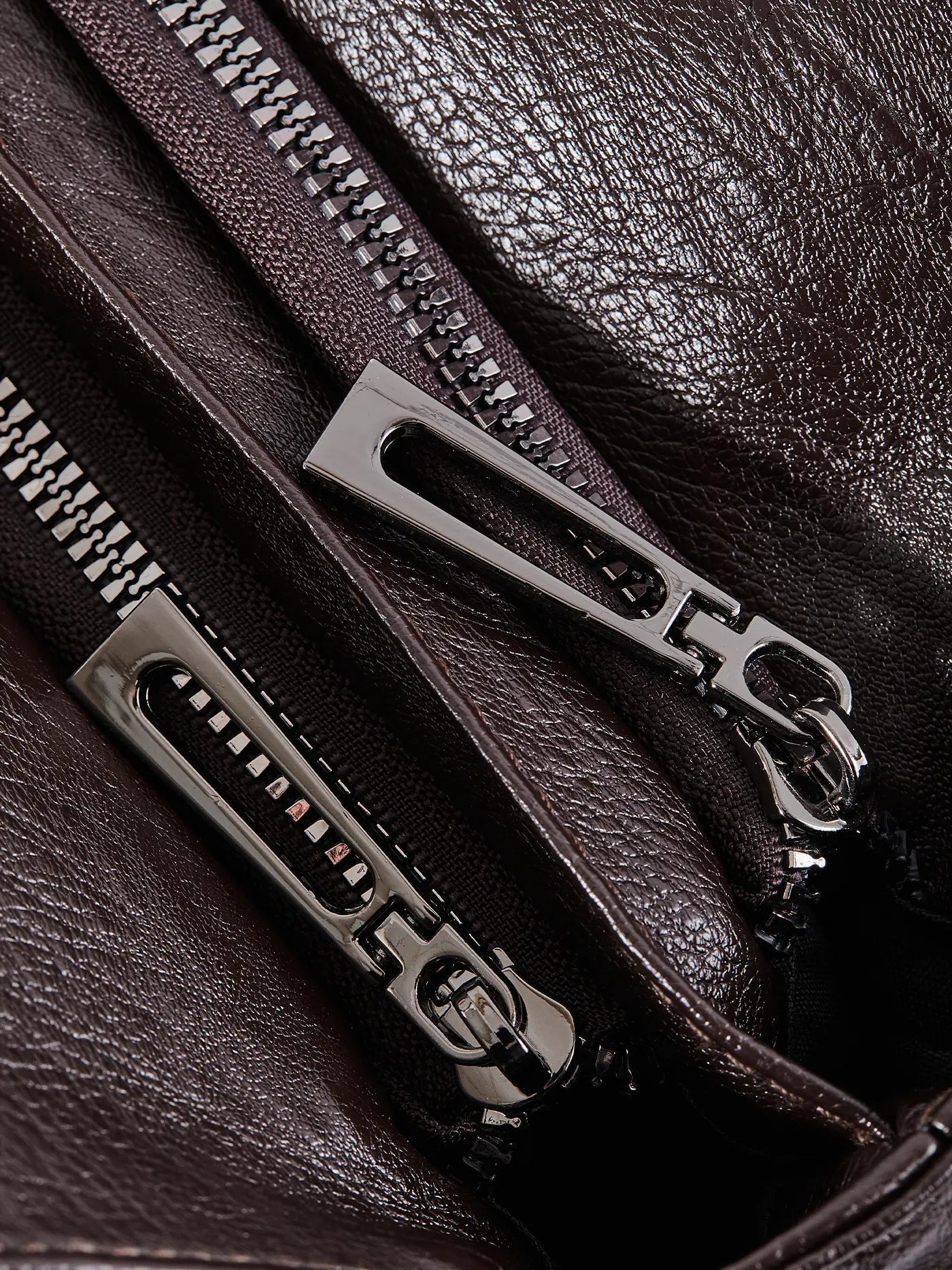 Classic Multi - Pocket Shoulder Bag – Effortless Style - Shoulder Bags