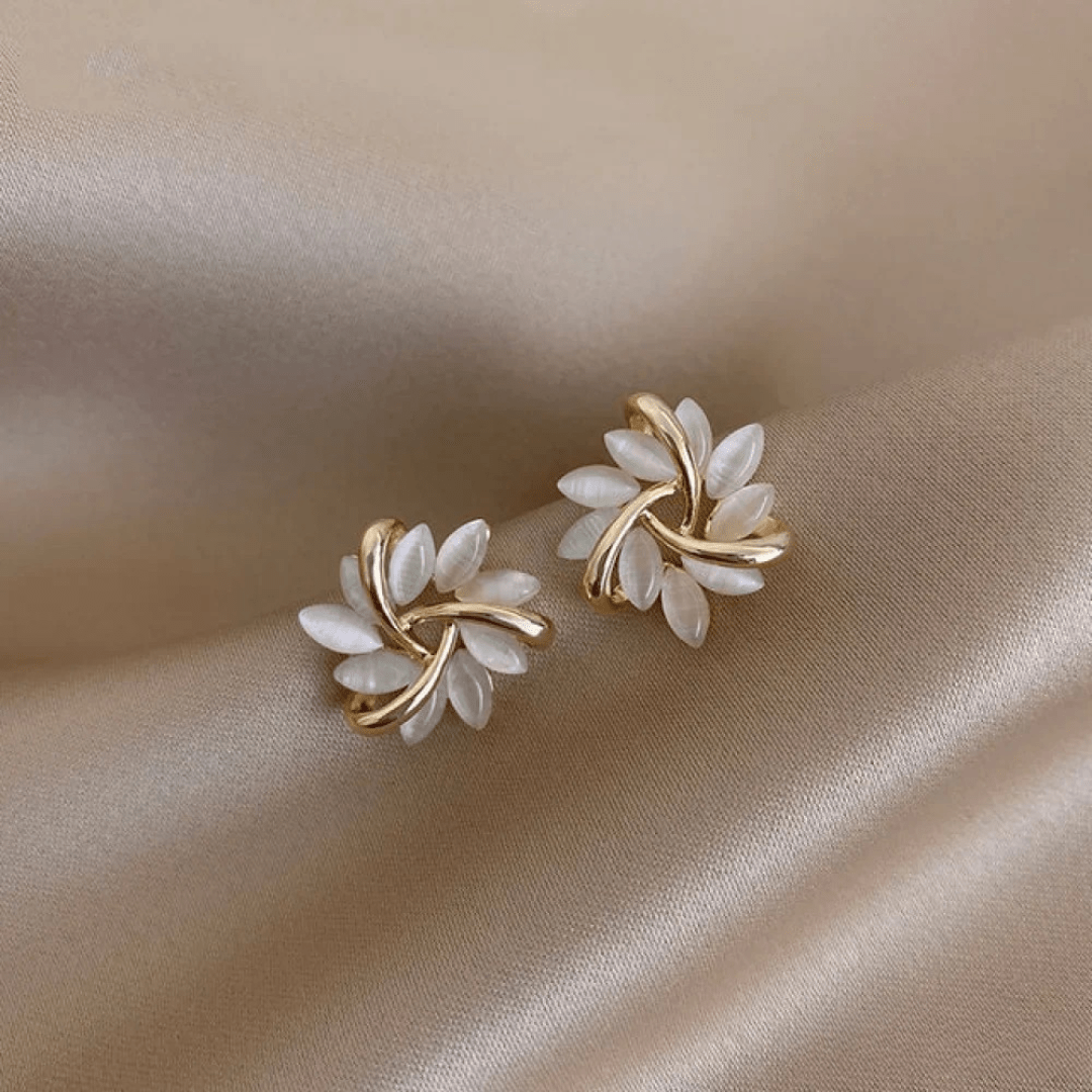 Elegant Leaf - Inspired Pearl White Stud Earrings - Earrings