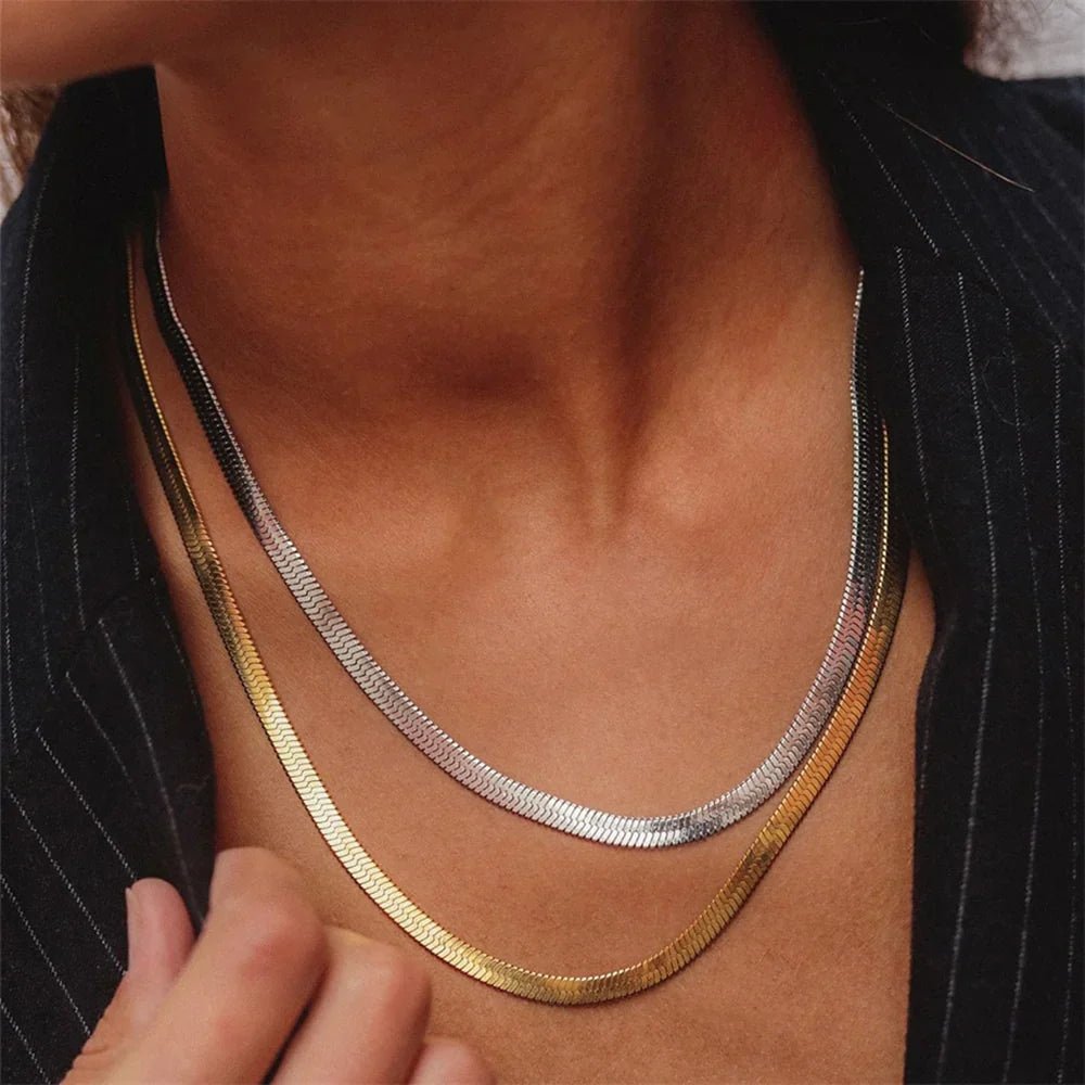 Elizabeth Herringbone Chain Necklace - Chain Necklaces