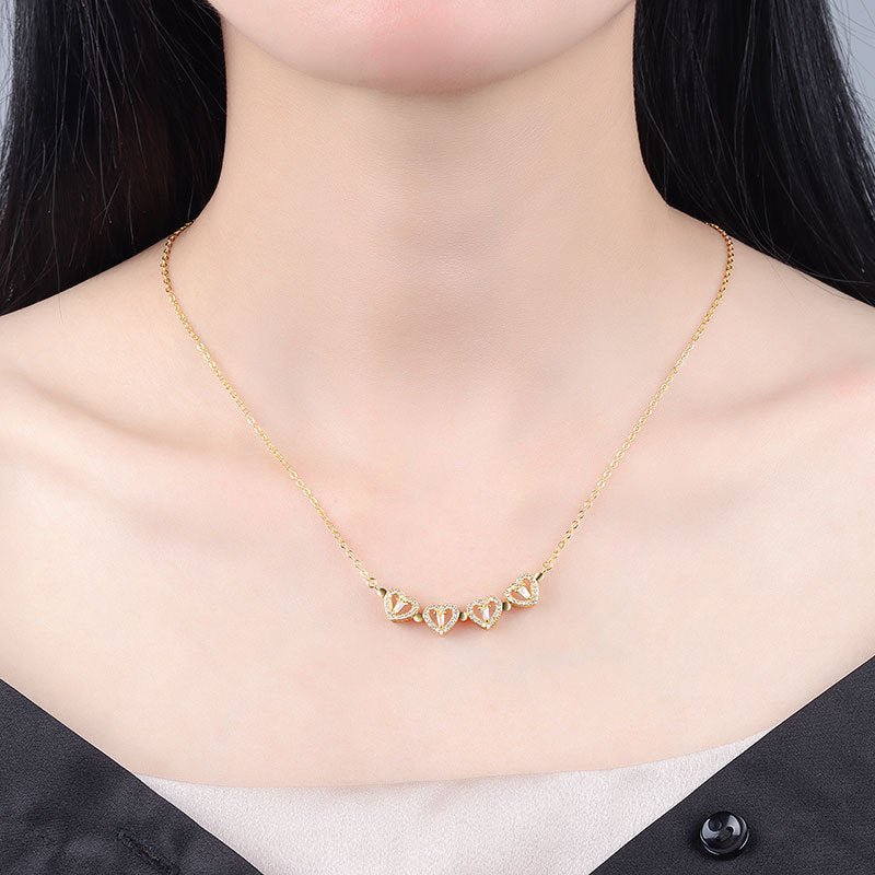 Four Heart Clover Pendant Necklace - Joyería > Collares y colgantes > Collares simbólicos