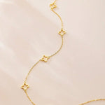 Luna Clover Outline Necklace - Pendant Necklaces