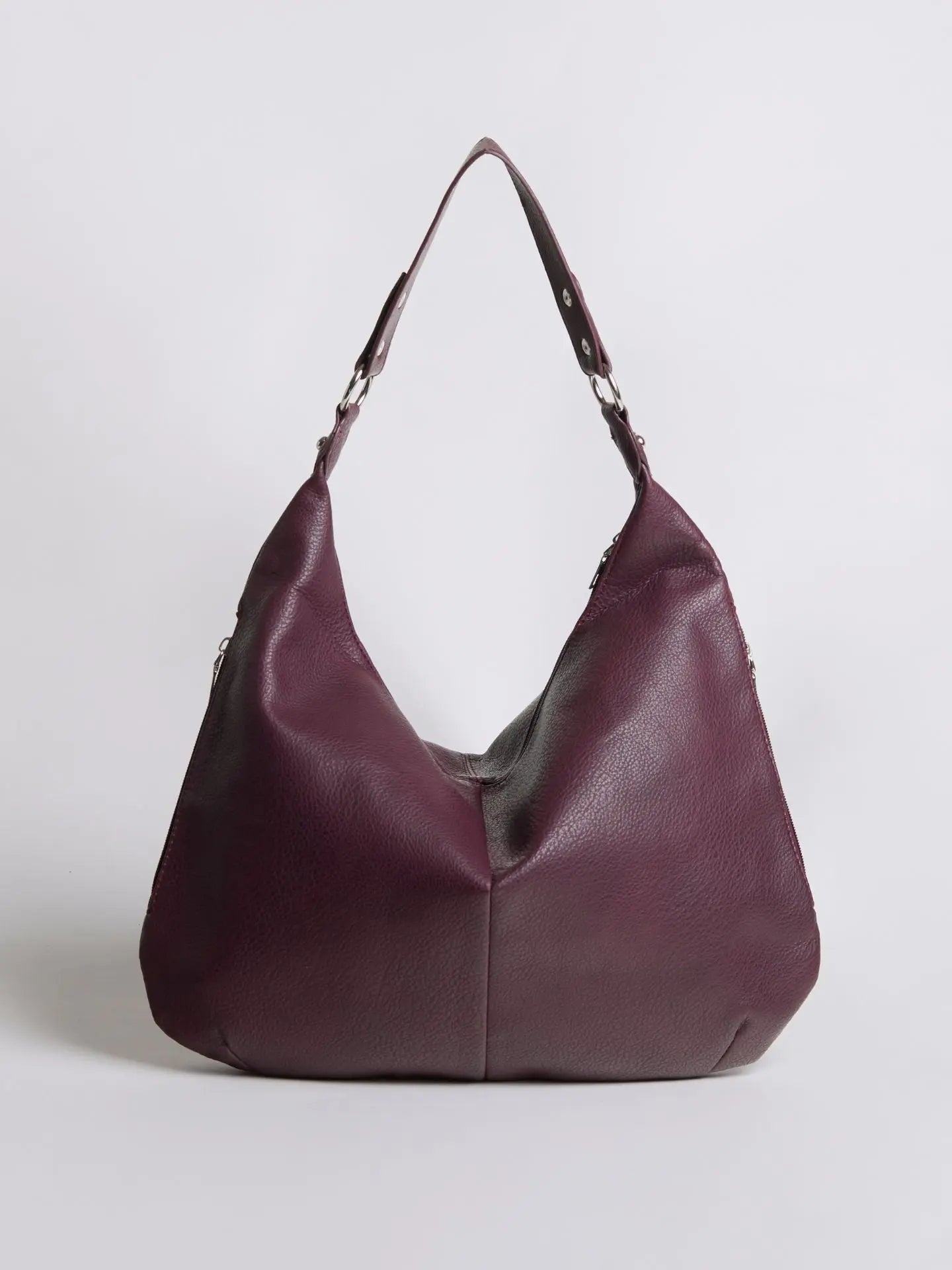 Luxe Leather Hobo Bag with Relaxed Shape – Timeless Design - Women's Shoulder Bag