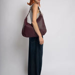 Luxe Leather Hobo Bag with Relaxed Shape – Timeless Design - Women's Shoulder Bag