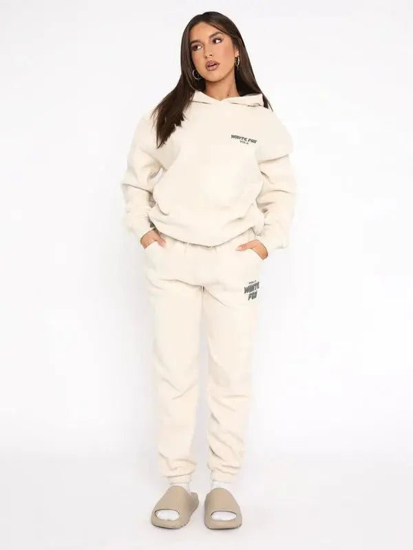 Relaxed - Fit Cropped Hoodie & Jogger Set – Cozy Casual Chic - Women's Outfit Set