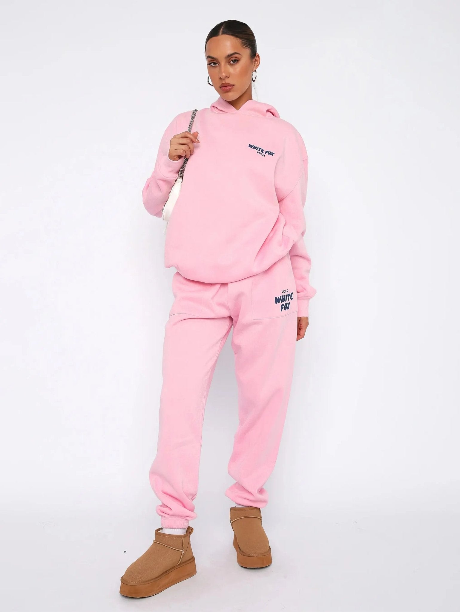 Relaxed - Fit Cropped Hoodie & Jogger Set – Cozy Casual Chic - Women's Outfit Set