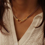 Vali Gold Heart Necklace - Choker Necklaces